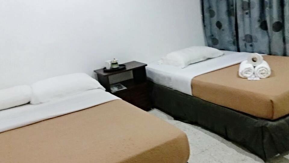 Casapelindung Guesthouse Kuantan Ngoại thất bức ảnh